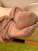 pantyhose pussy teen